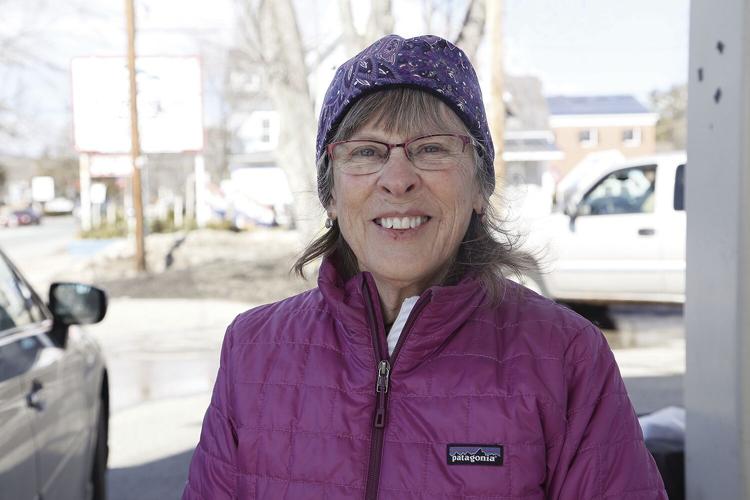 03-08-22 Gas meg phillips