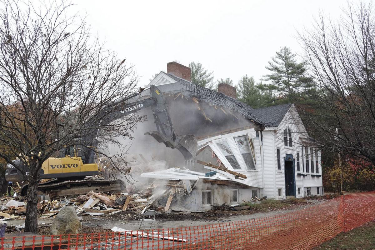 Center Conway Nh Rec Center Christmas Event 2022 Razing Completed Of Former Community Building | Local News |  Conwaydailysun.com
