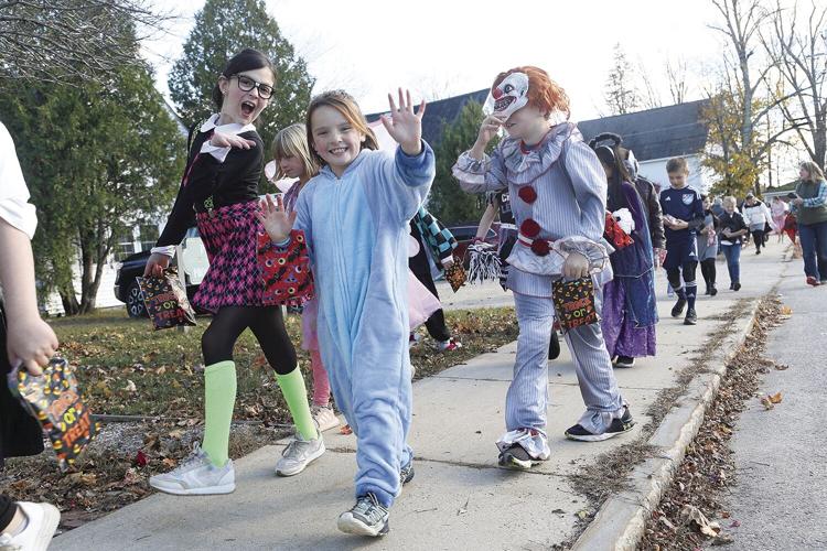 11-04-23 JF Halloween posing best