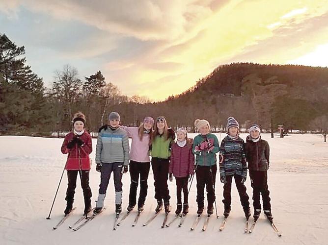 Nordic Tracks - middle school programs - Jackson Middle School Nordic team