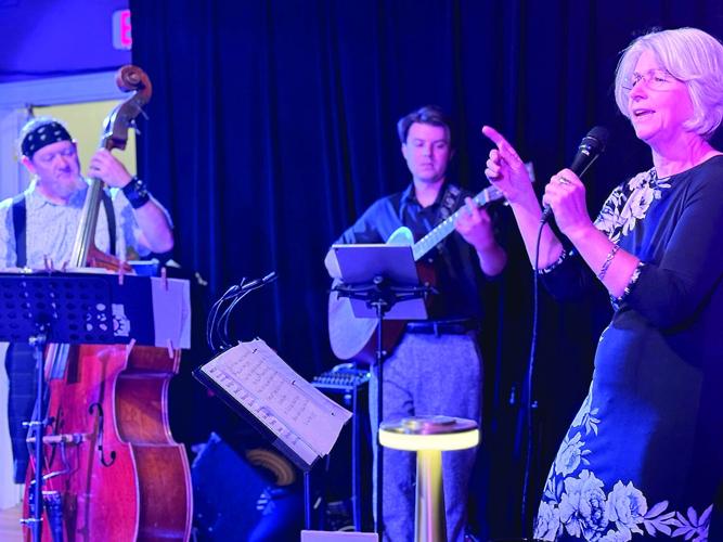 Valley Voice - Jane O'Brien with jazz trio SpeakEasy