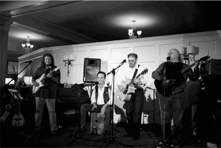 Sounds Of Crosby Stills Nash And Young At The Medallion Opera House Arts Entertainment Conwaydailysun Com