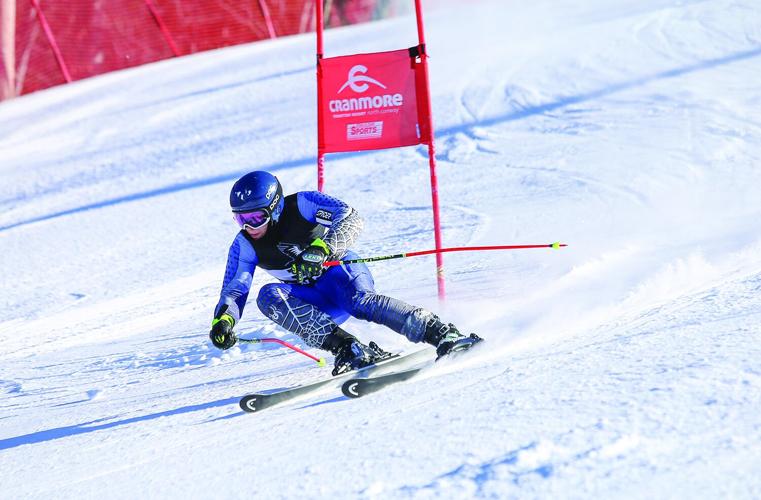 02-09-26 KHS Boys Alpine State Meet doucette by gate