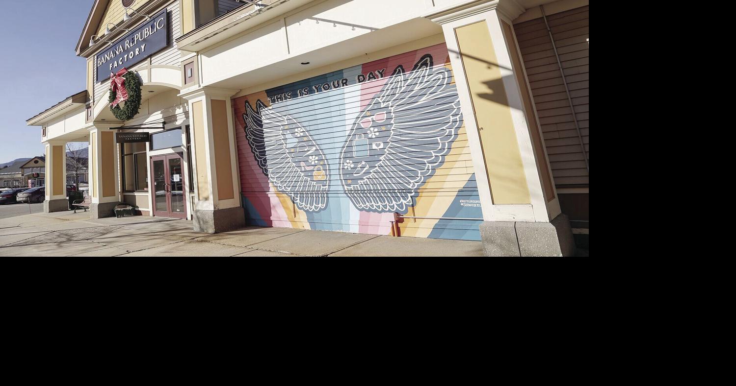 Judge halts Settlers lawsuit on Wings mural | Local News ...