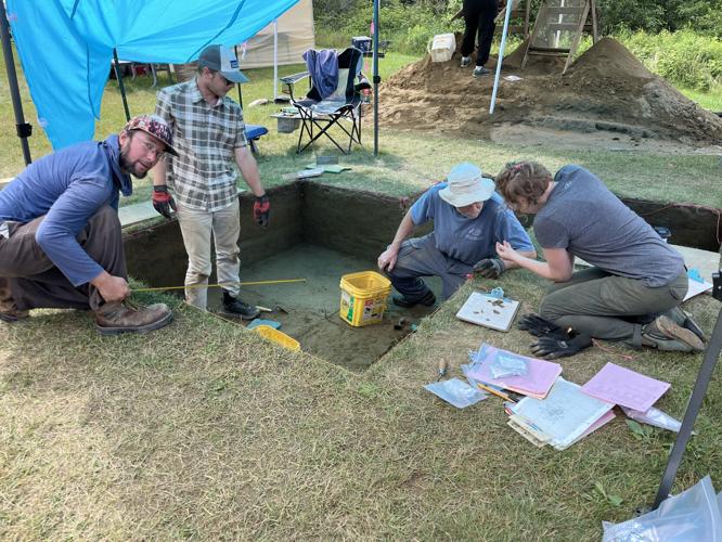 Mollidgewalk State Park dig in Errol, 2024