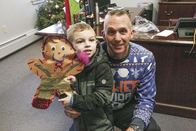 12-21-23 Gingerbread Hunt pose with mattei