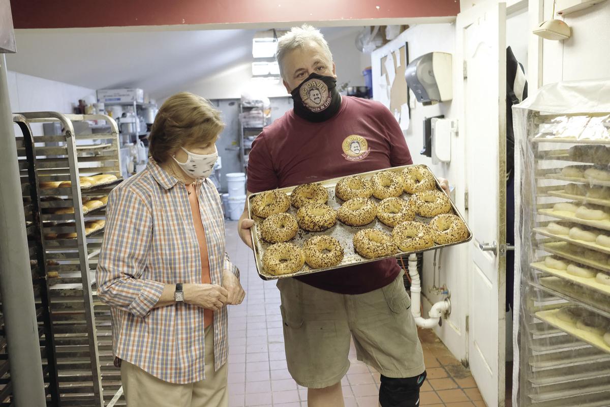 Shaheen Gets The Lowdown From Big Dave At Small Business Stop Local News Conwaydailysun Com Shaheen Gets The Lowdown From Big Dave At Small Business Stop Local News Conwaydailysun Com
