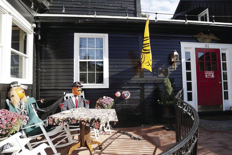 10-05-21 Pumpkins wildcat wide