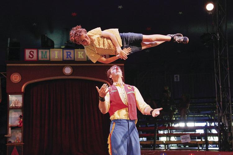 08-11-24 Circus Smirkus brothers vertical throw