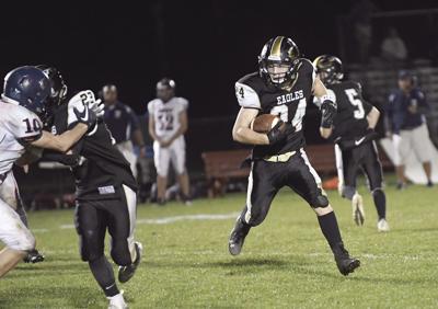 9-14-18 KENNETT FOOTBALL_Dominic Jones