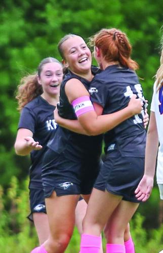 10-07-25 KHS GSOC celebrating goal
