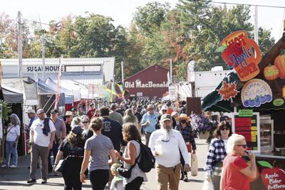 09-30-24 Fryeburg Fair crowds old macdonalds