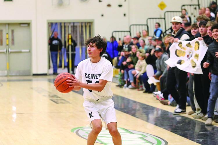 02-27-26 KHS MBB jarrell before scoring