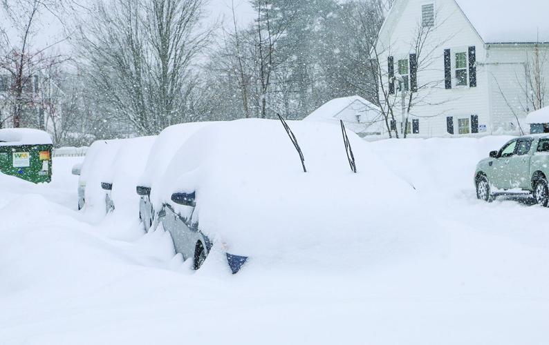 01-26-25 Snowstorm buried cars seavey