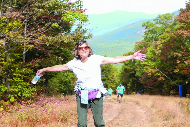 09-13-25 Jens Friends Climb smile hiking medium