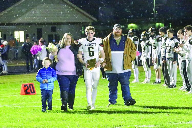 10-24-25 KHS FB seniors jay