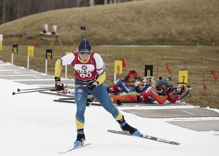 theo castonguay skiing medium