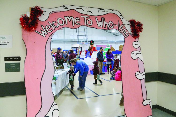 12-03-22 NoCo Grinchmas doorway