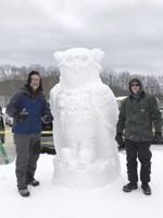 Crowds throng Jackson for snow sculpture event