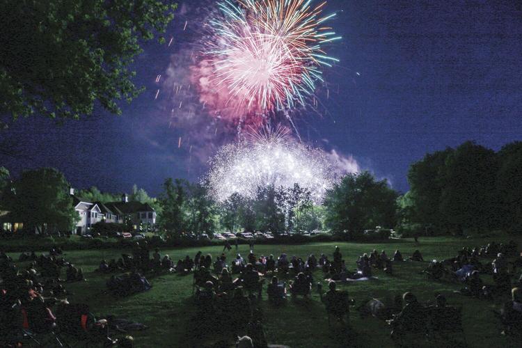 07-02-22 Jackson Fireworks finale 2