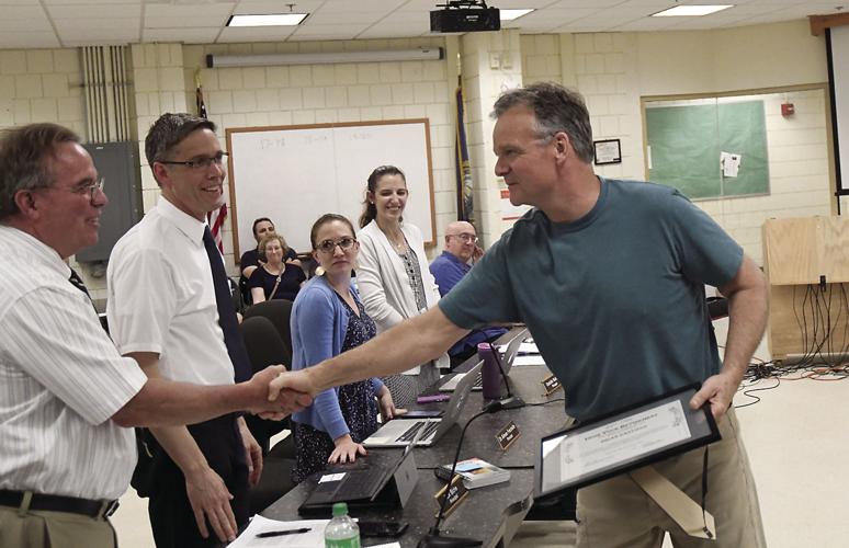 Conway honos retirees — Hastings