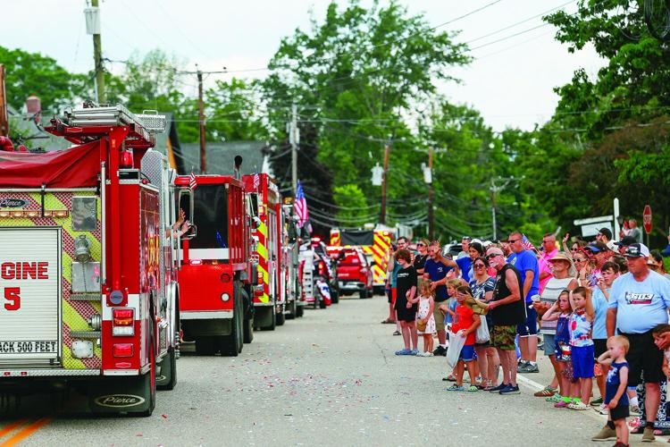 07-04-26 Fourth Parade Conway fire wide