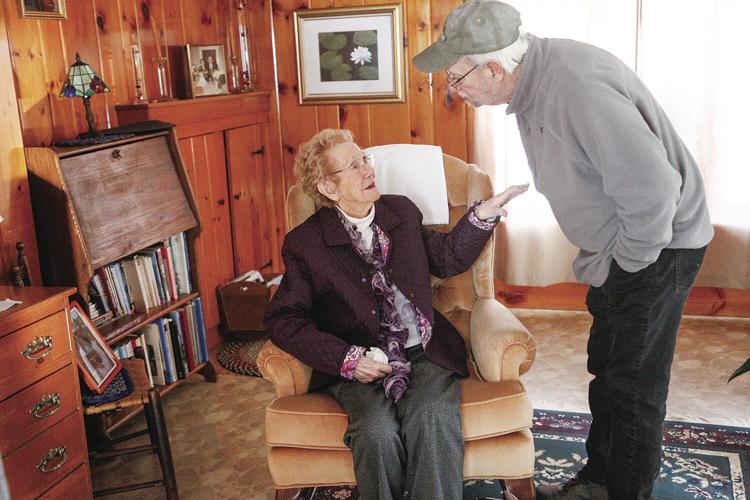 01-24-25 Boston Post Cane chatting with selectman