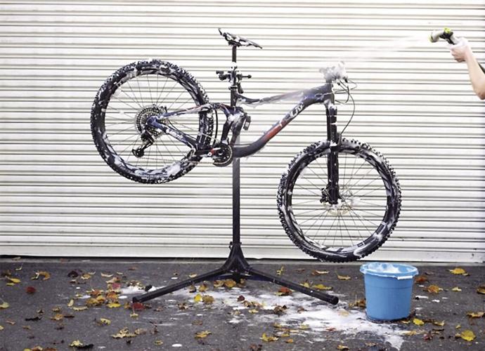 Nordic Tracks - clean your bike
