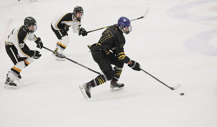 12-28-23 Peter Hall Hockey richard breakaway