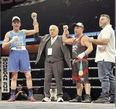 Boxing - Elwood McLlarky and Ronnie DiNoto decision