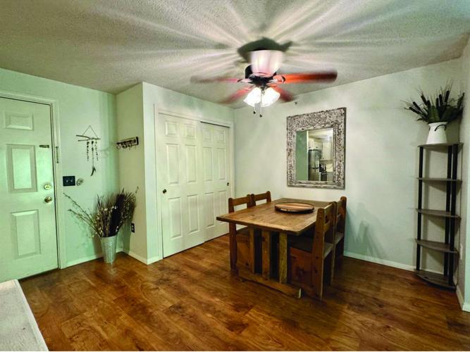 19 Saco Woods  dining 2.jpg