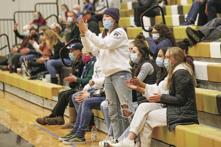 01-18-22 KHS WBB fans seniors tightest