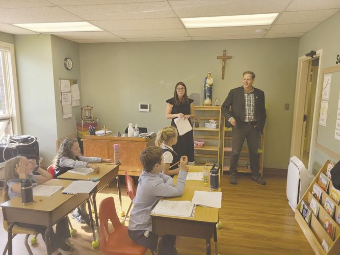 Sununu tours Salve Regina Academy