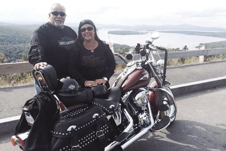 oliveira couple motorcycle.jpg