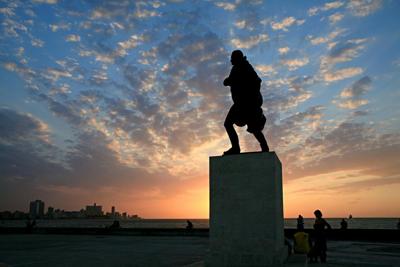 A statue of Francisco de Miranda stands in Cuba.