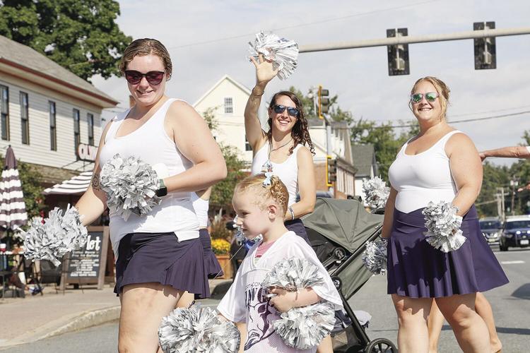 09-09-23 Mud Bowl Parade hawgettes