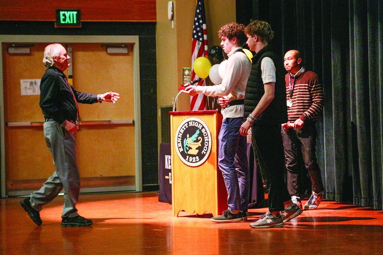 03-18-25 KHS Sports Awards recognizing loynd handing