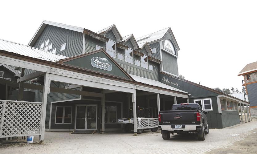 04-07-22 Cranmore Lodge front from left