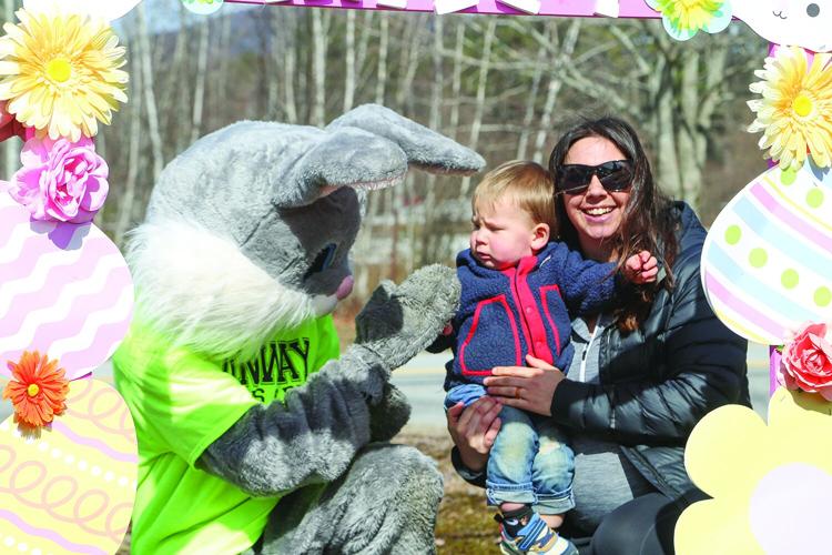 04-04-26 Conway Rec Egg Hunt nervous kid 1