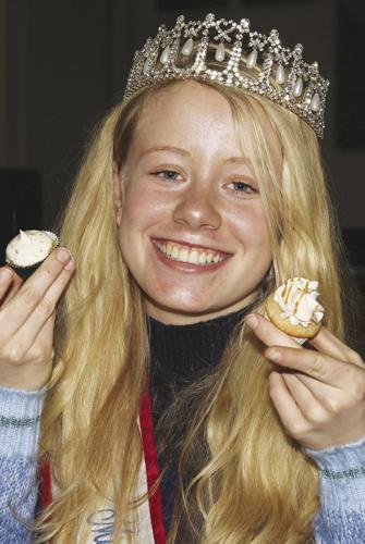 Valley Voice-Cupcake War-Madison Walcott