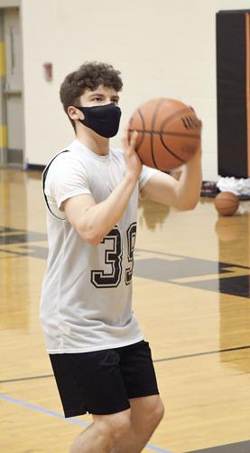 KHS - first day winter sports - Grady Livingston free throw
