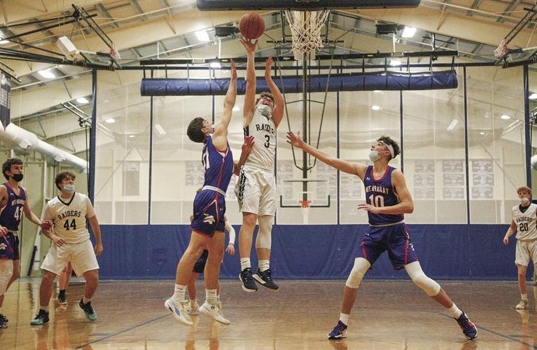 02-15-22 FA MBB saunders jump shot