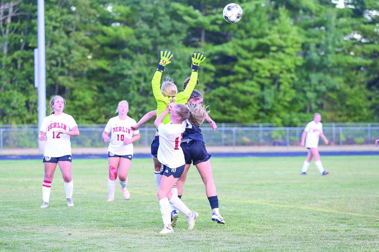 09-02-25 KHS-Berlin GSOC goalie deflection before goal