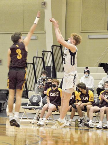 FA boys hoop - Bryce Richardson shooting