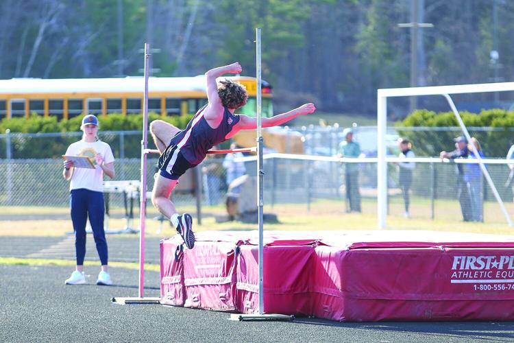 04-22-25 KHS Track high jump berlin 2