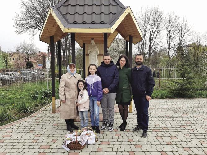 family with mom.jpeg