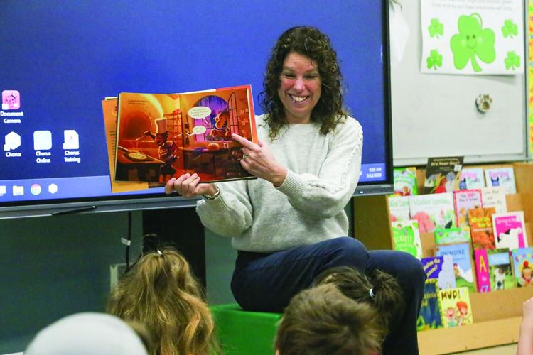 03-12-26 Community Reads Day library tight