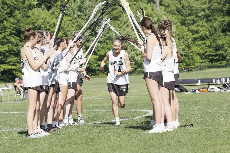 05-24-24 KHS Glax seniors zipf arch 1
