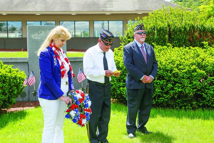 05-26-25 Memorial Day pepsy corner trio prayer