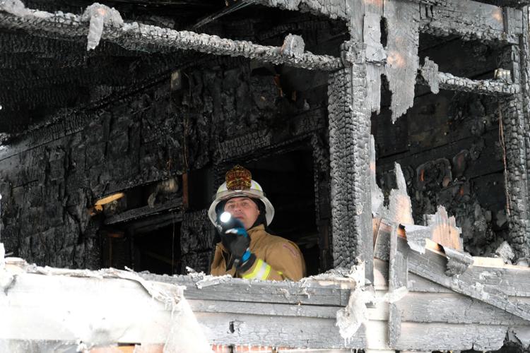 1-20-17 Oak St house fire 3.jpg